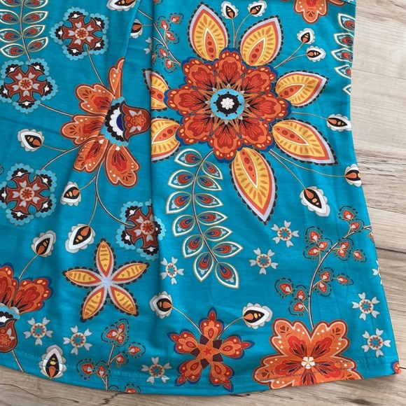 NWOT Romantic Hut Womens M Floral Fun Tank Top. Turquoise and Orange. - Picture 9 of 11
